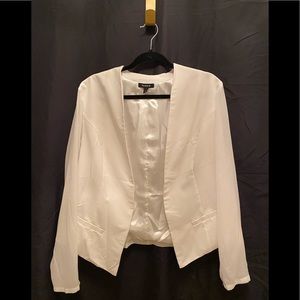 Torrid white blazer size 2